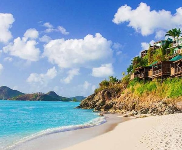 COCOS Hotel Beach